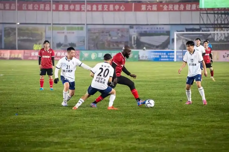 亚冠联赛：悉尼FC VS 上海海港